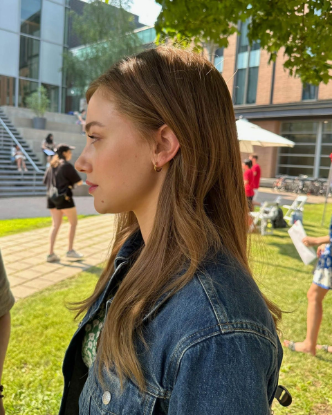 Lili Reinhart on set of Love Hypothesis